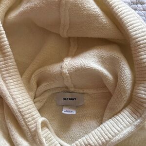 Old Navy knitted men’s hoodie